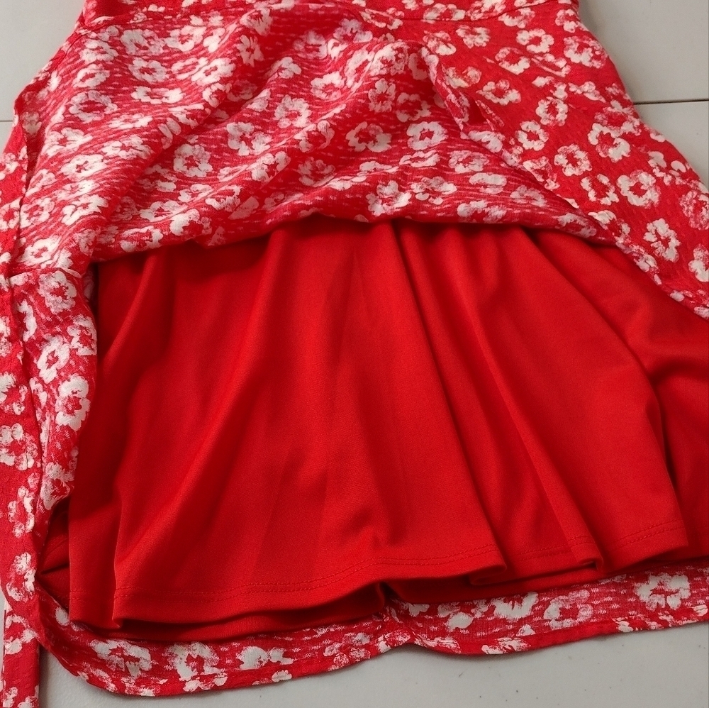 NWT Lulus Garden Explorer Red Floral Print Textured Deep V Neck Midi Dress Sz S - Picture 8 of 16